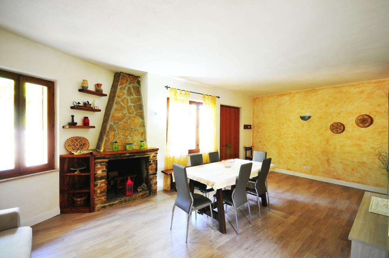포르토 오티올루 Residenza I Melograni 빌라 외부 사진